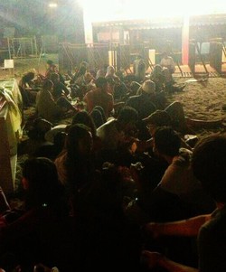 SONE Sudah Mulai Antre di Depan Gate Konser SNSD