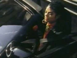 Ferrari Michael Jackson di Iklan Pepsi Dilelang