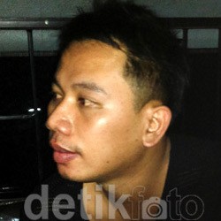 Berbahasa Inggris Kacau, Vicky Dinilai Wajar Gagal Jadi Lurah