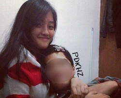 Foto Kemesraan Dul dan Sang Kekasih