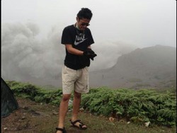 Cerita Pendaki yang Berada di Puncak Saat Gunung Sinabung Meletus