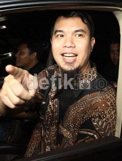 Ada Mukjizat yang Dirasakan Ahmad Dhani di Kecelakaan Dul