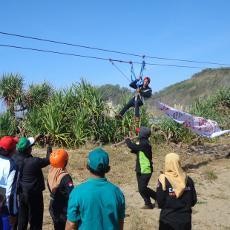 Yuk Mencoba Flying Fox Terpanjang di Indonesia