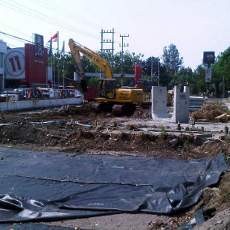 Pemkot Surabaya Mulai Kerjakan Frontage Road Sisi Barat