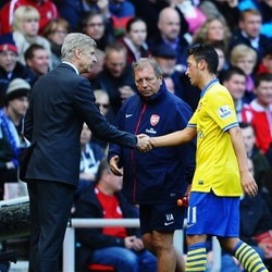 Performa Oezil Puaskan Wenger