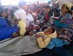 Pengungsi Gunung Sinabung Keluhkan Keterbatasan MCK