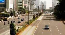 Tak Seperti Singapura, Jalan di Jakarta Tak Ramah untuk Pertahanan