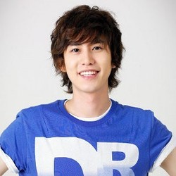 Foto Kyuhyun SuJu Waktu Bayi Jadi Perbincangan