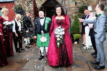 Helen dan Leslie, Pasangan Ini Menikah Setelah Ganti Kelamin