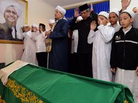 SBY Melayat Habib Munzir