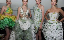 Wow! Gaun Cantik Ini Terbuat dari Bungkus Sandwich!