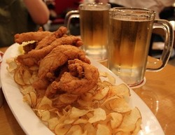 Simalakama Ayam Goreng Negeri Ginseng