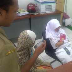 Siswi SMAN Model Terpadu Kesurupan