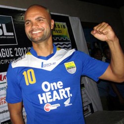 Menpora Cup Spesial untuk Van Dijk