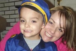 Cari Uang dan Perhatian, Anak Sehat Dibilang Kena Kanker oleh Ibunya