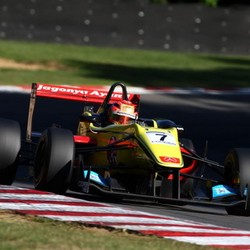 Sean Gelael Incar Podium di Nurburgring