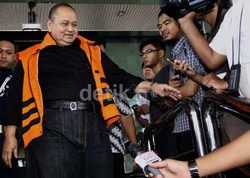 Kasus PLTU Tarahan, Emir Moeis Kembali Diperiksa KPK