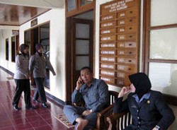 Segera Terbitkan SK Polwan Berjilbab, Polri Kantongi 61 Model Seragam