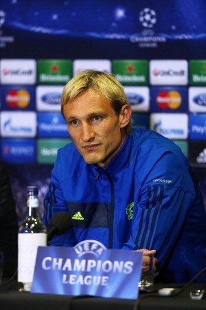 Hyypia Siap Kecewakan Setan Merah