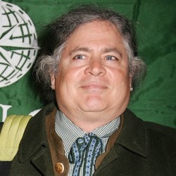 Ini Dia Transgender Pertama yang Jadi Miliuner Dunia