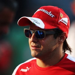 Massa Sedang Bernegosiasi dengan Lotus