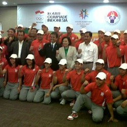 Menpora dan KOI Lepas 345 Atlet ISG