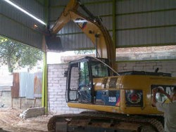  Selain Ruko, Sudin P2B DKI Juga Bongkar Lapangan Futsal di Cipayung