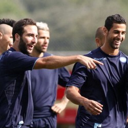 Behrami: Dortmund Takut Pada Napoli