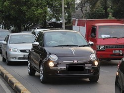 Mobil Imut Fiat 500 Sudah Terlihat di Jalanan Jakarta
