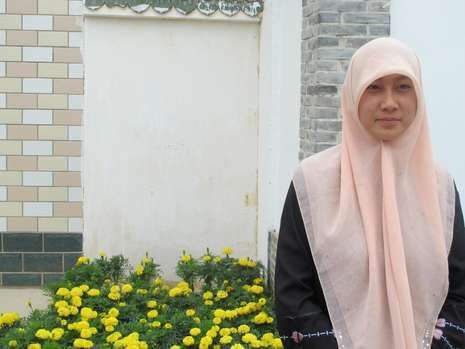 Potret Gadis Cantik di Perkampungan Muslim China