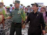 Mentan Tanam Padi