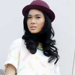 Sheryl Sheinafia Buka Konser dMasiv di Tiga Negara