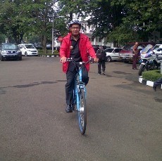Wuih, Kecepatan Bersepeda Ridwan Kamil Capai 60 Km per Jam