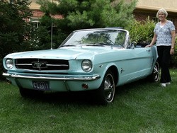 Wow! Pemilik Pertama Ford Mustang adalah Wanita