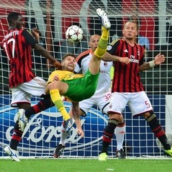 Milan Kalahkan Celtic 2-0