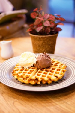 Romantic Waffle for couple