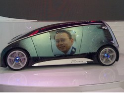 Toyota Boyong 2 Mobil Masa Depan