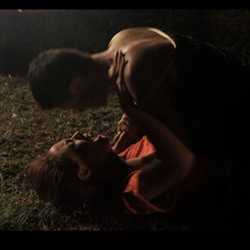 Mengintip Perjalanan Pelacur dan Perempuan Berjilbab di Trailer Hati ke Hati