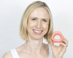 Foto: Bibir Palsu Ini Bisa Bantu Wanita Kurangi Keriput Wajah