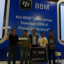 BBM di Android & iOS Gratis, BlackBerry akan Tiru Line