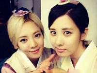 Cantiknya SNSD Pakai Hanbok