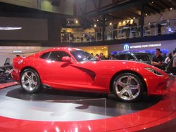 Yang Lain Sibuk LCGC, Garansindo Bawa Mobil Sport Amerika