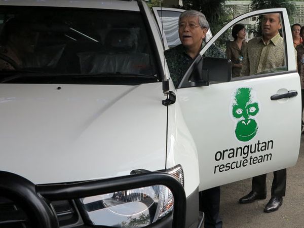 BOS Foundation Terima Bantuan