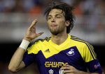 Swansea Hantam Valencia 3-0