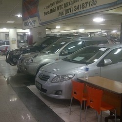 Ada International Motor Show 2013, Bursa Mobil Bekas Sepi Pengunjung