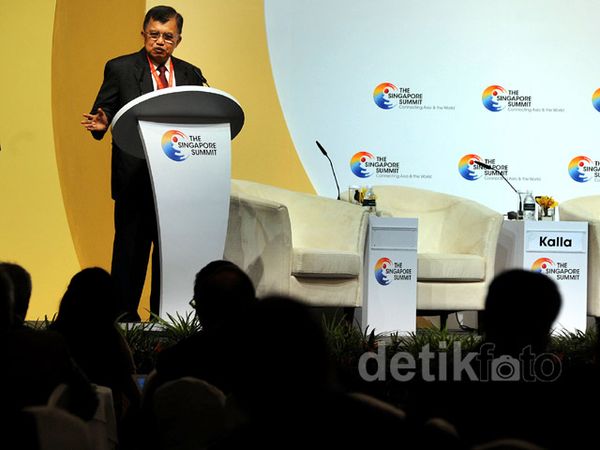 JK Jadi Pembicara di Singapore Summit