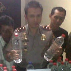 Harga Cukrik Minuman Pencabut Nyawa Mulai Rp 11-60 Ribu