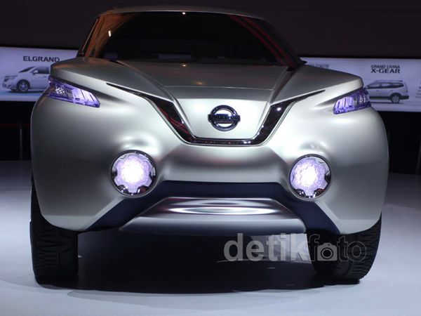 Mobil SUV Tanpa Knalpot