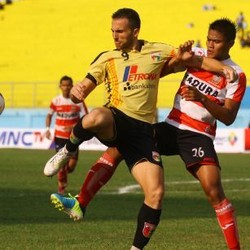 Persepam Kalahkan Mitra Kukar 2-0