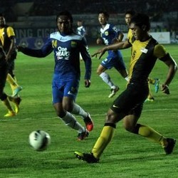 Jenuhnya Persib, Siapnya Harimau Muda Malaya